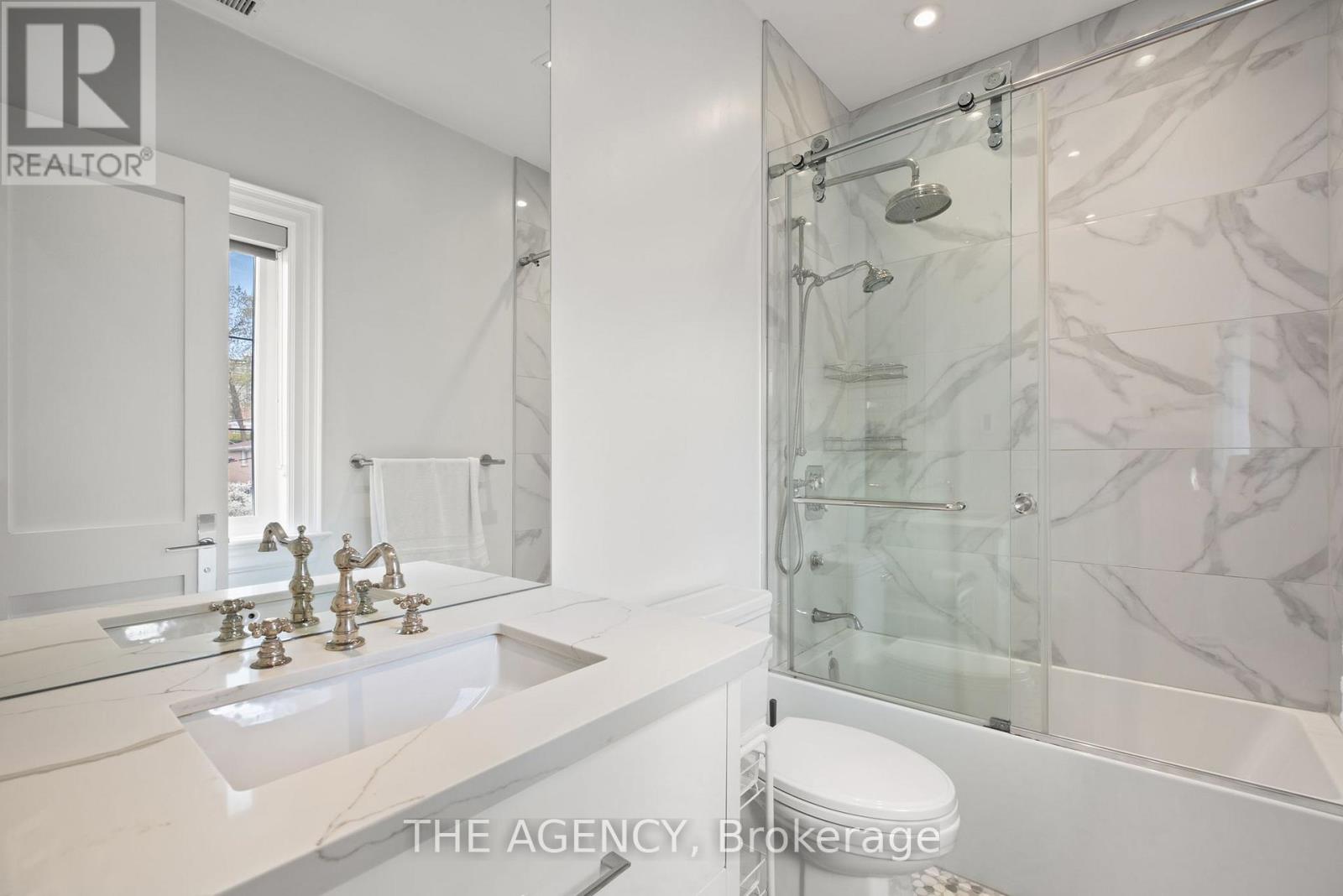 48 Valentine Drive, Toronto (Parkwoods-Donalda), Ontario  M3A 3J8 - Photo 37 - C12134597
