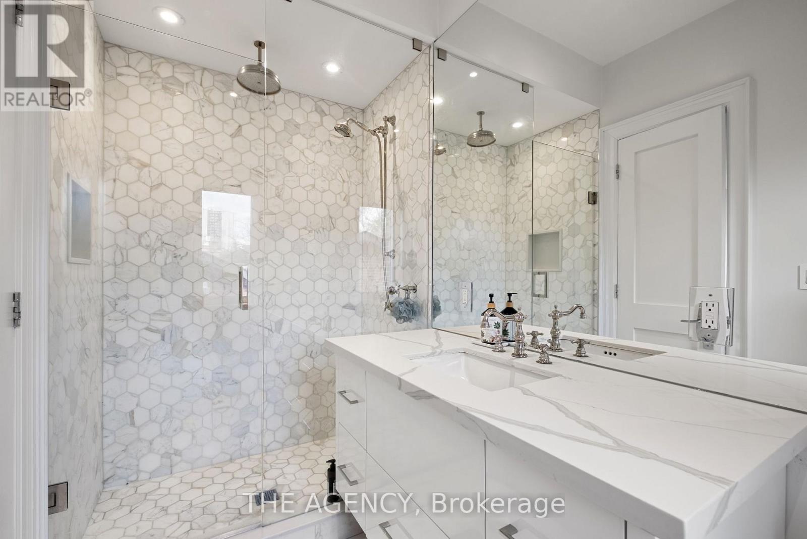 48 Valentine Drive, Toronto (Parkwoods-Donalda), Ontario  M3A 3J8 - Photo 41 - C12134597