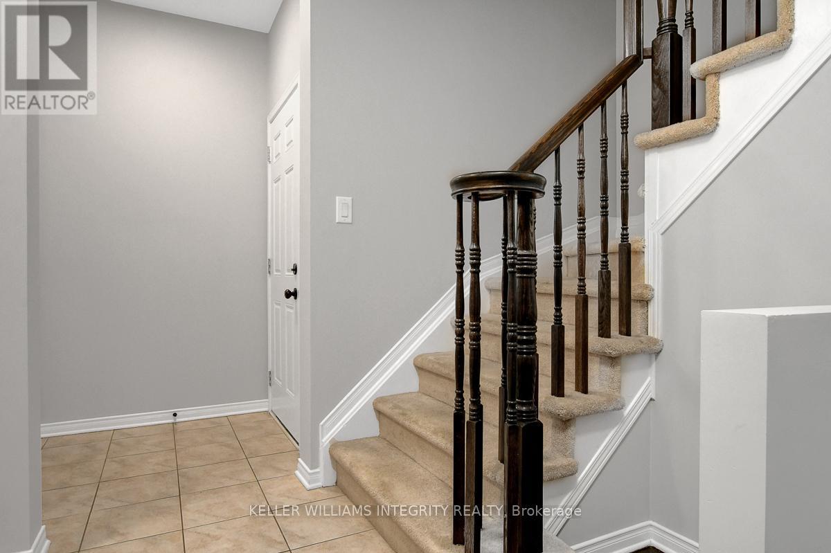 865 Kennacraig Private, Ottawa, Ontario  K2J 5T6 - Photo 3 - X12134648