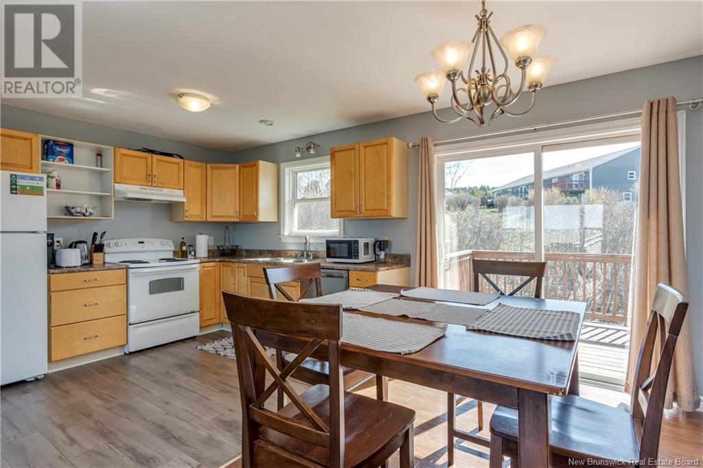 Property at 111 Carlile Crescent image 4