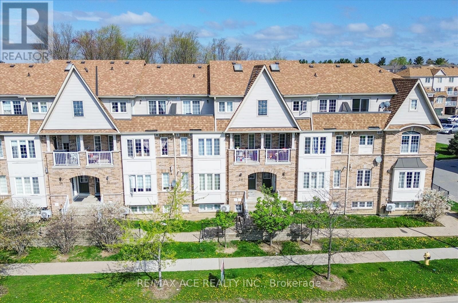 Property at 20 - 200 MCLEVIN AVENUE image 5