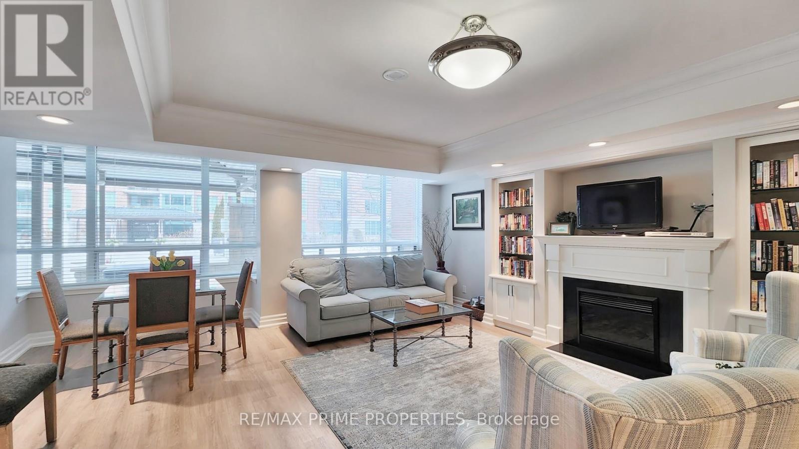 Property at 320 - 85 THE BOARDWALK WAY image 3