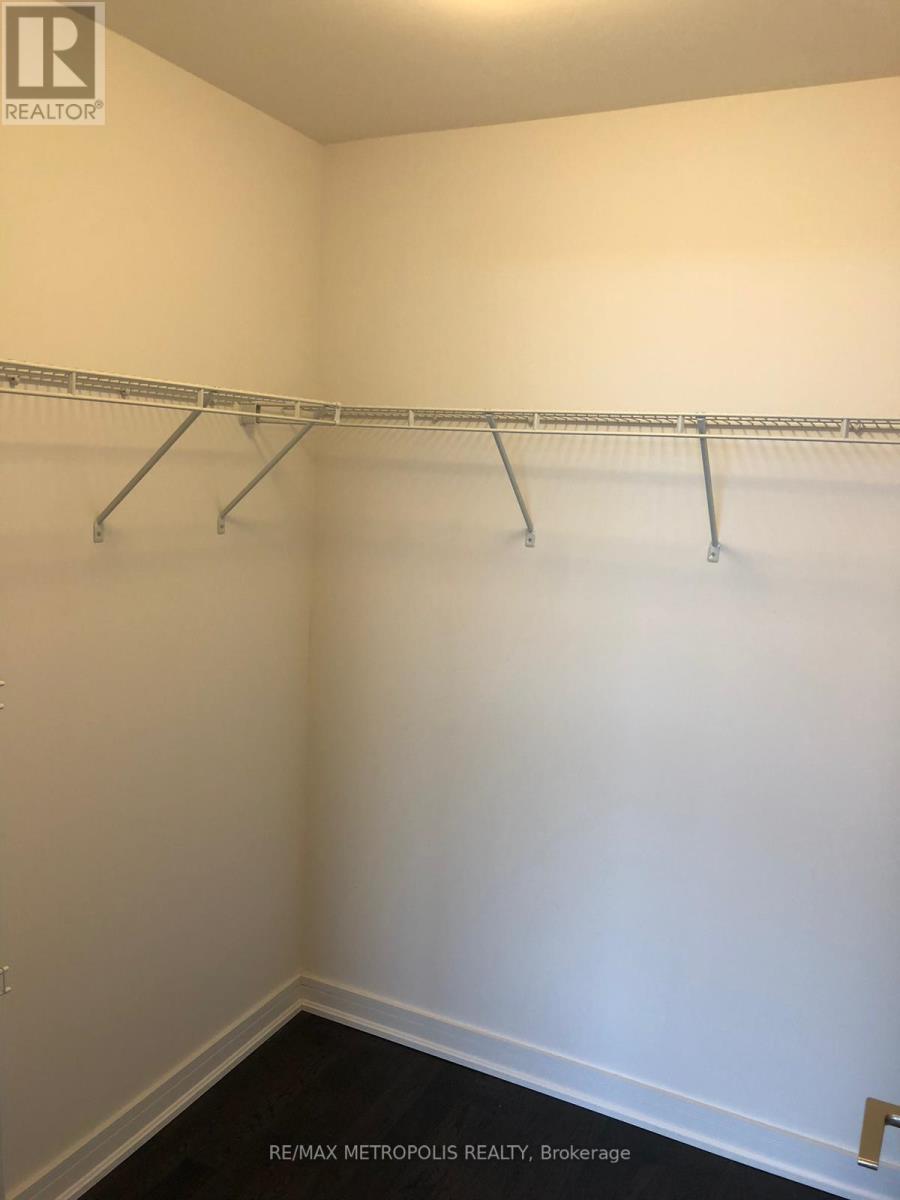 Ne1112 - 9205 Yonge Street, Richmond Hill, Ontario  L4C 1V5 - Photo 12 - N12134473