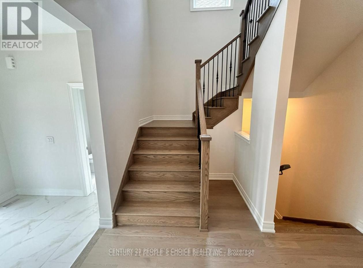 56 Plank Road, Bradford West Gwillimbury, Ontario  L3Z 4N3 - Photo 6 - N12134542