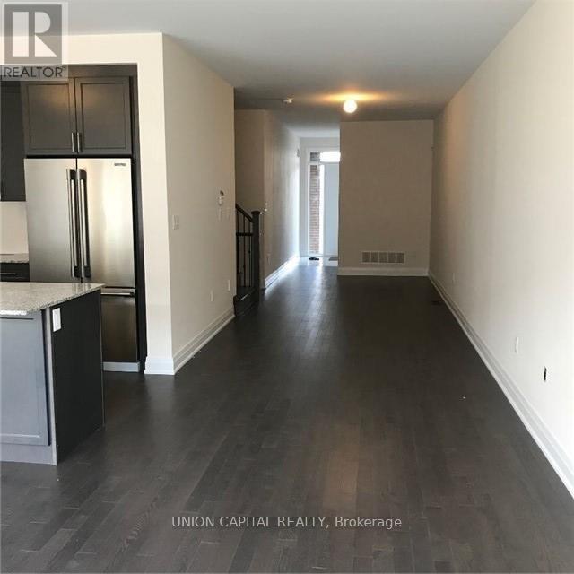 105 Causland Lane, Richmond Hill, Ontario  L4S 0G5 - Photo 3 - N12134571