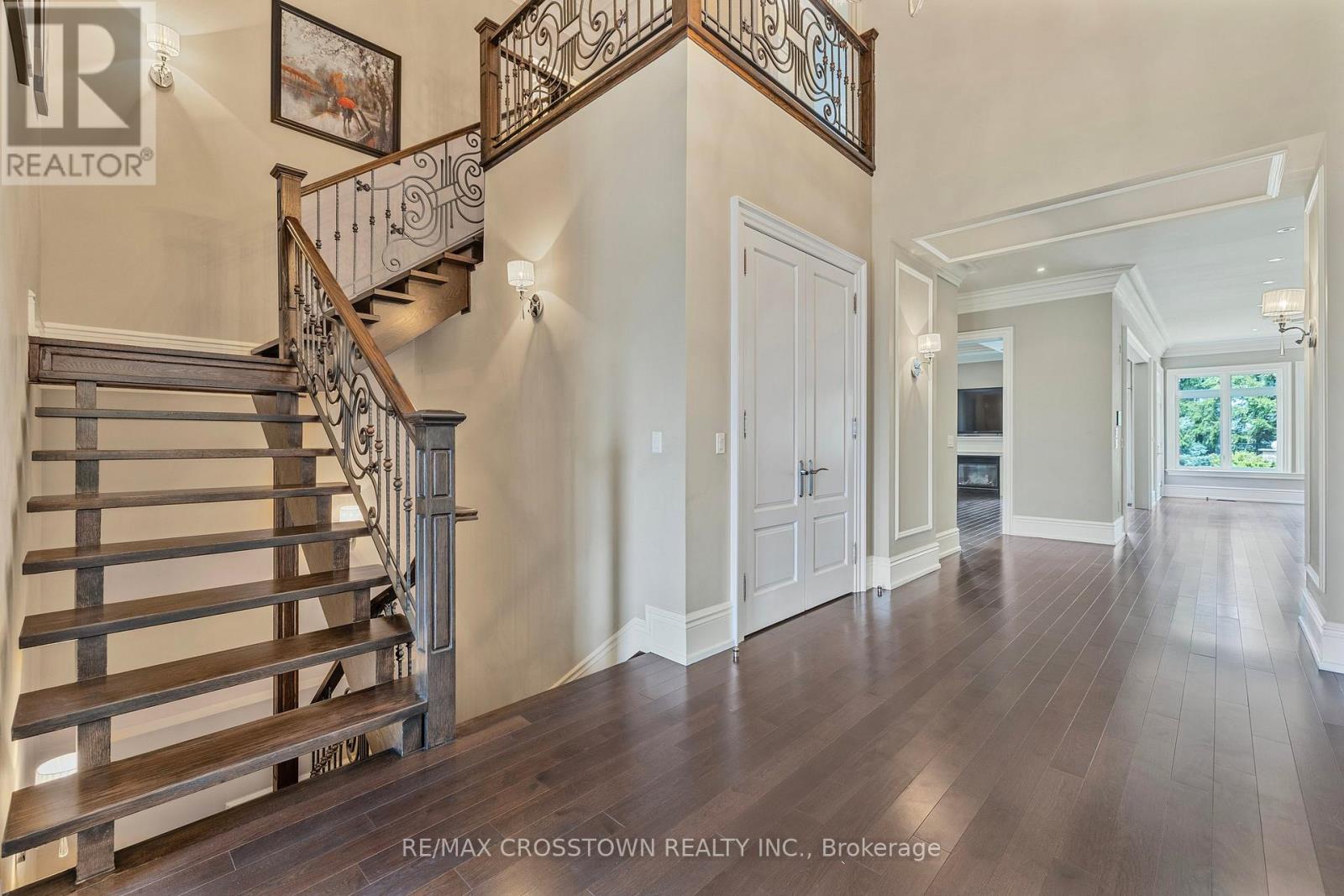 73 Autumn Wind Court, Vaughan, Ontario  L0J 1C0 - Photo 6 - N12096949