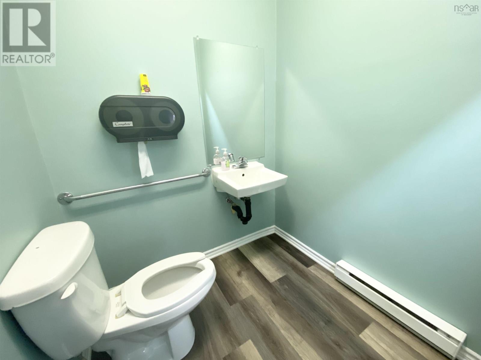 102 Main Street, Trenton, Nova Scotia  B0K 1X0 - Photo 17 - 202503338