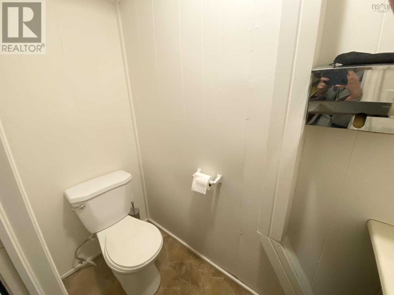 102 Main Street, Trenton, Nova Scotia  B0K 1X0 - Photo 19 - 202503338