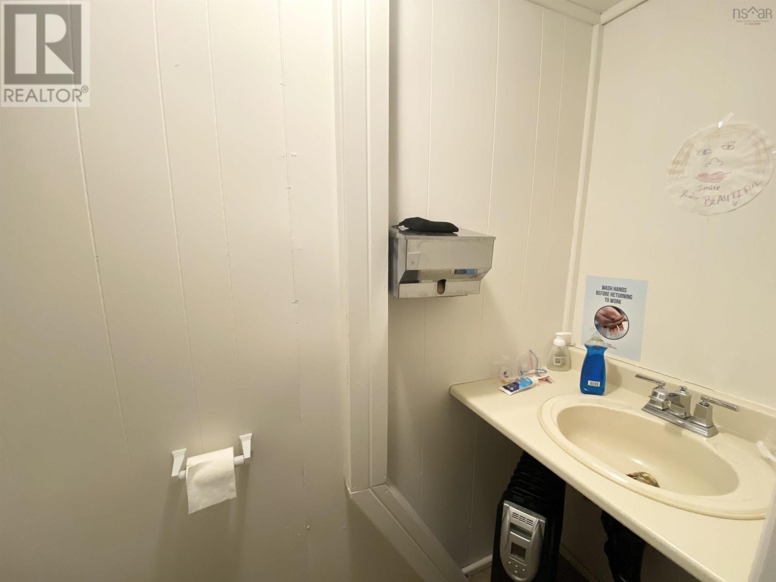 102 Main Street, Trenton, Nova Scotia  B0K 1X0 - Photo 18 - 202503338