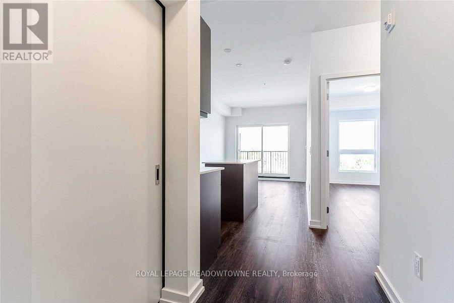 408 - 430 Essa Road, Barrie, Ontario  L4N 9C6 - Photo 4 - S12134378