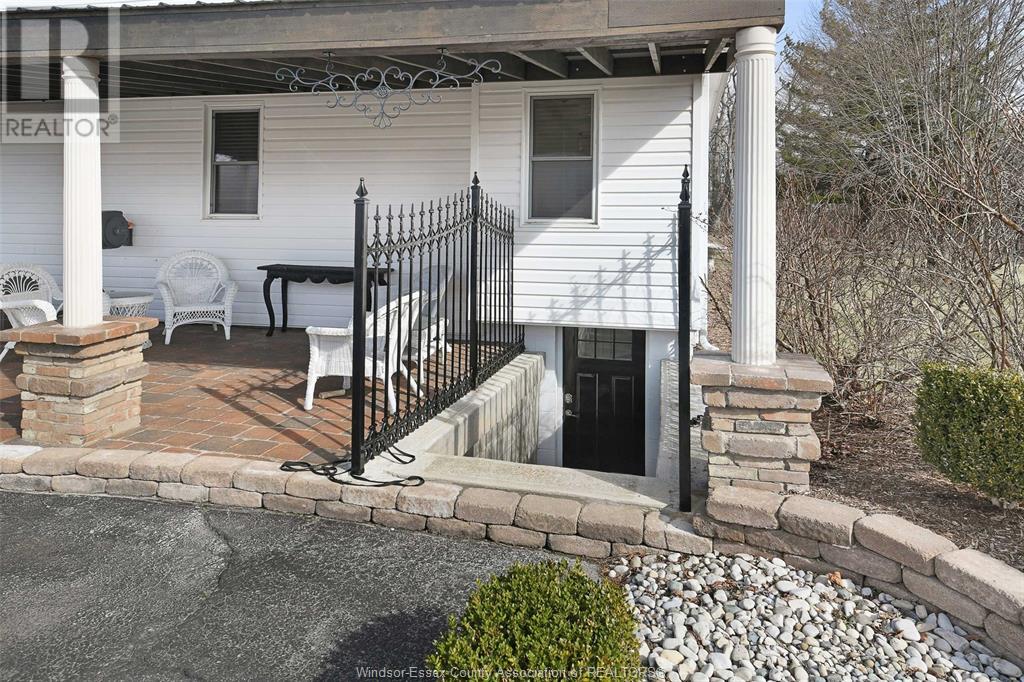 827 Texas Road, Amherstburg, Ontario  N9V 3R3 - Photo 7 - 25011602