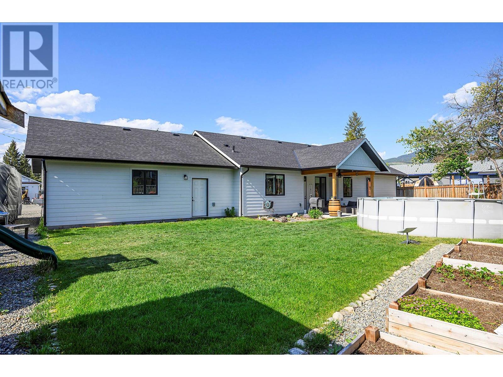 515 ORIOLE Way, Barriere, BC V0E1E0