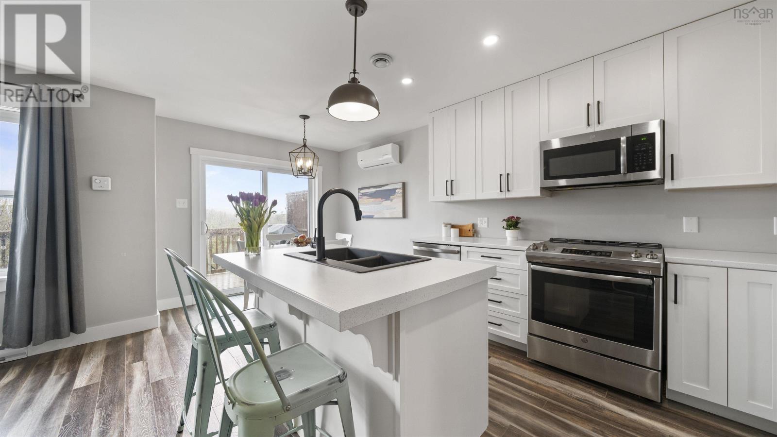 115 Lier Ridge, Halifax, Nova Scotia  B3P 0E1 - Photo 3 - 202510336