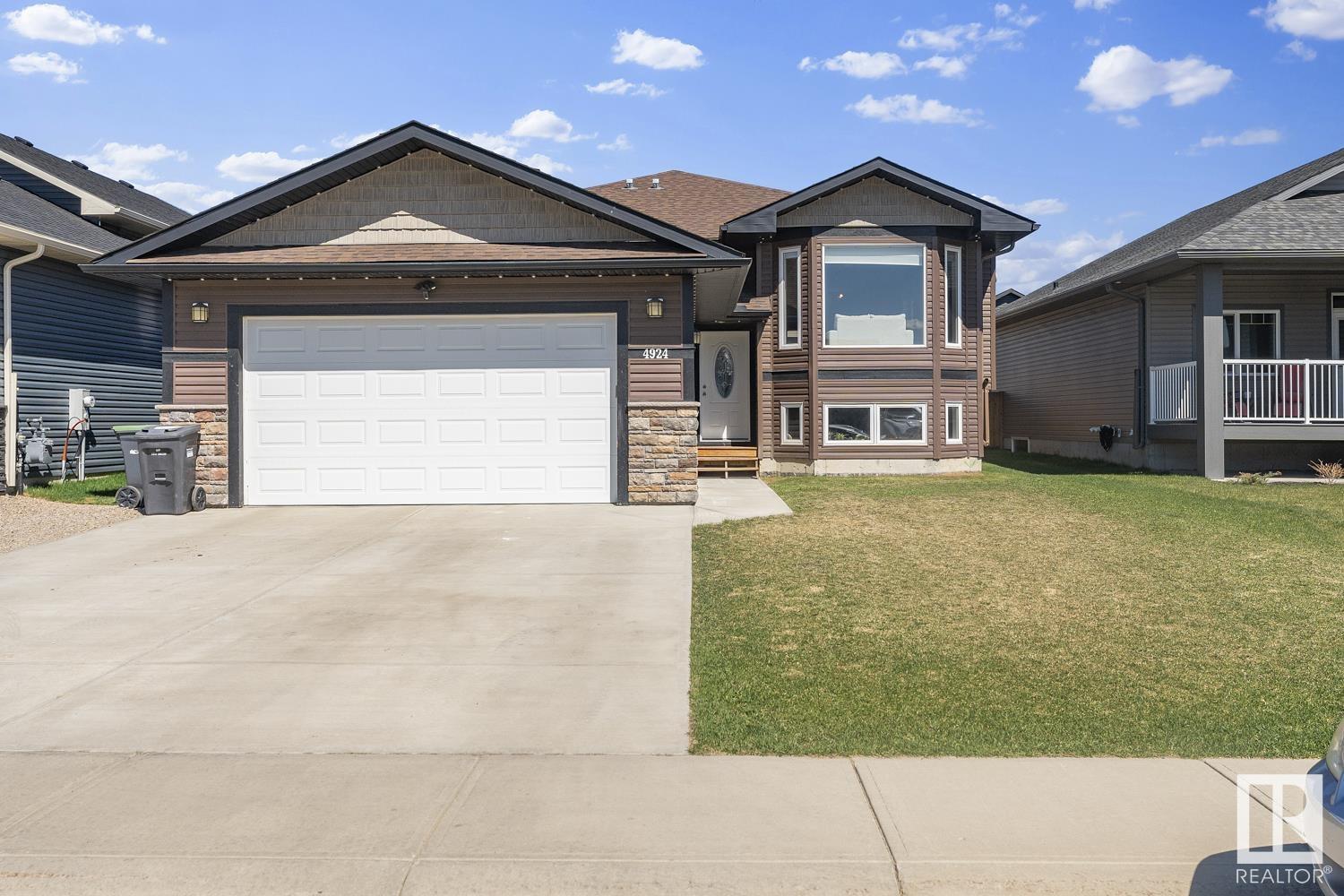 Property at 4924 57 AV image 1