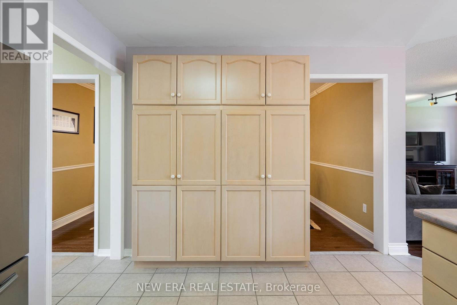 275 Cresthaven Road, Brampton, Ontario  L7A 1J4 - Photo 11 - W12134365