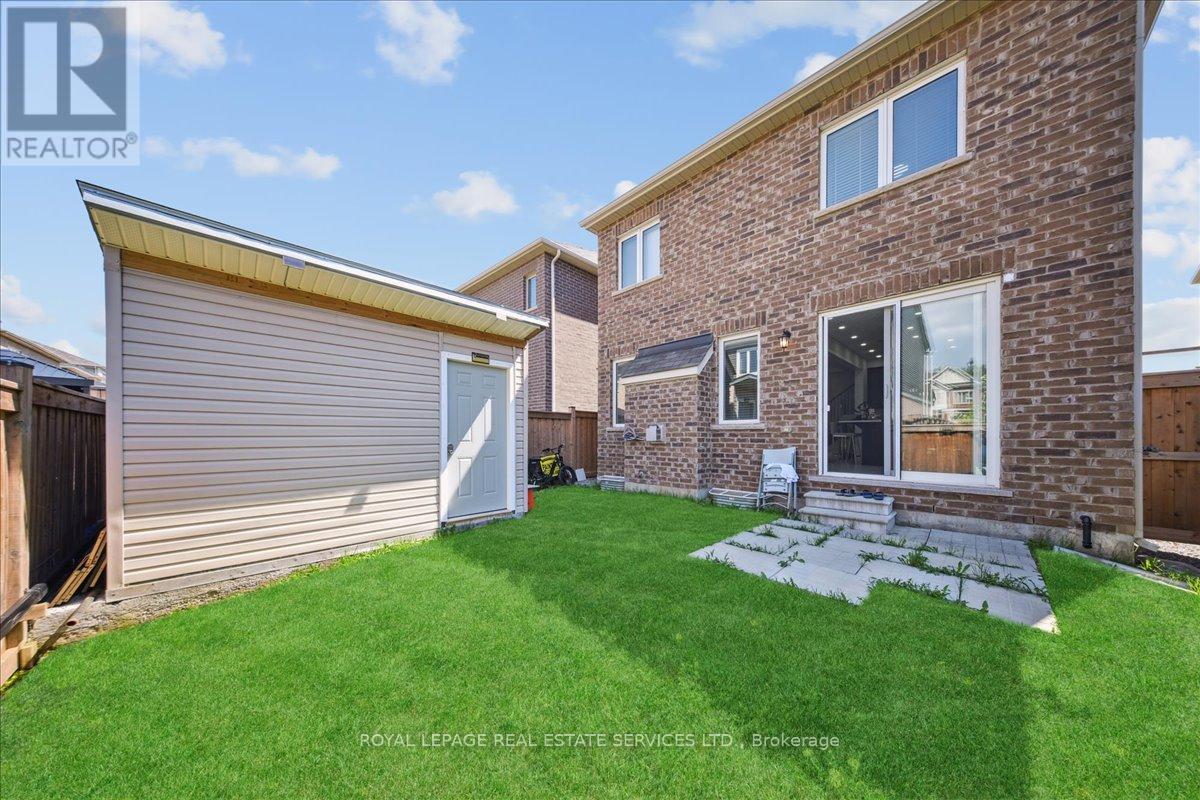 1335 Rose Way, Milton, Ontario  L9E 1M5 - Photo 38 - W12134394