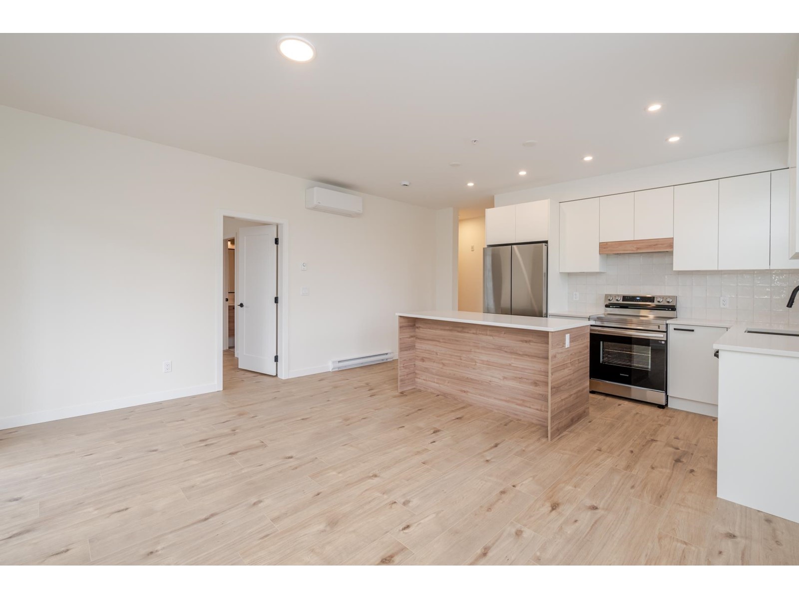 106 33920 Best Avenue, Mission, British Columbia  V2V 7A4 - Photo 6 - R2993288