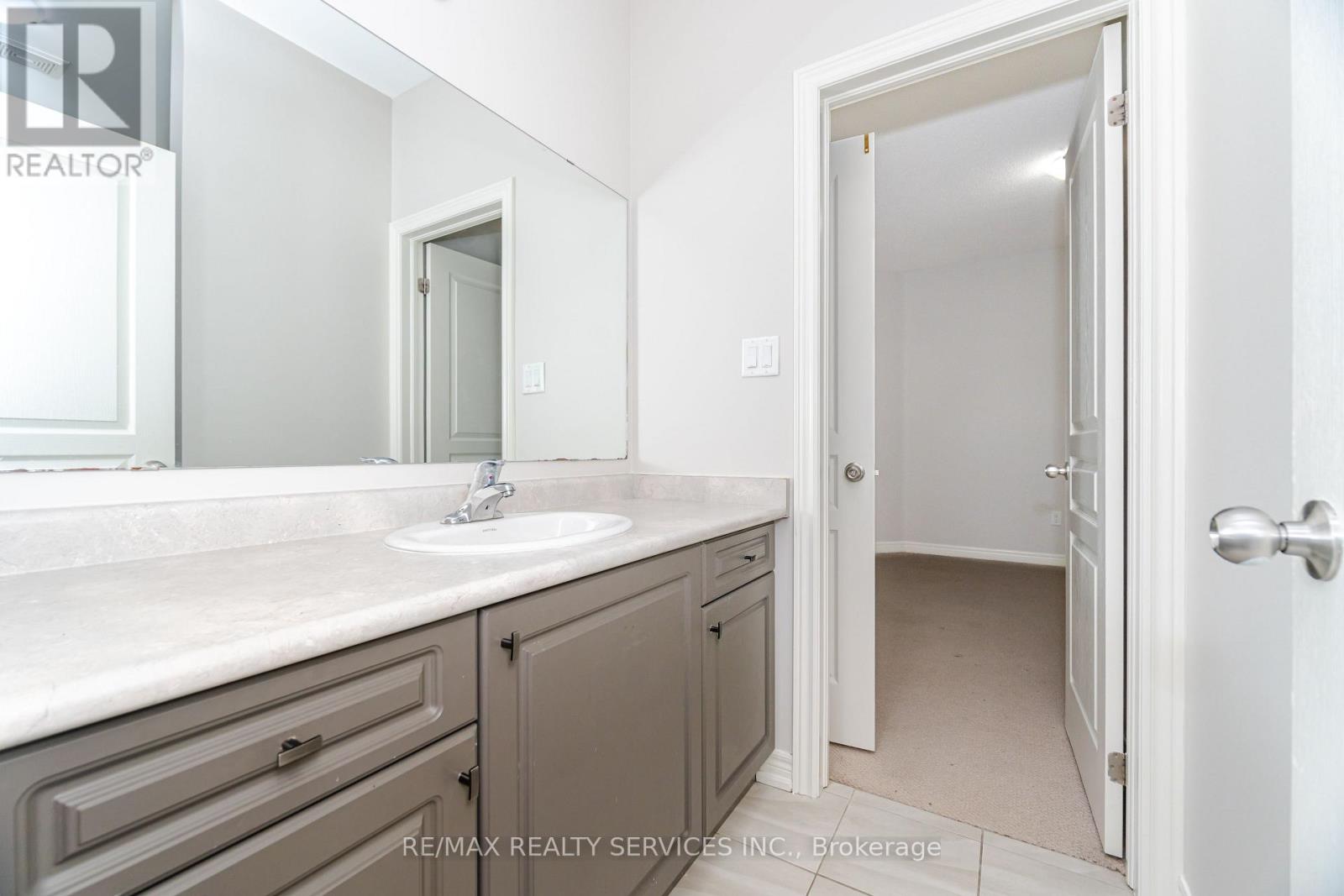 17 Goderich Drive, Brampton, Ontario  L7A 5A7 - Photo 31 - W12134484
