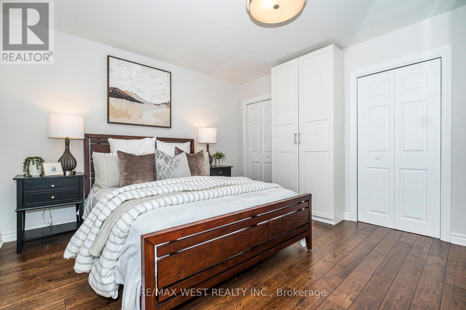 17 Forest Path Court, Toronto, Ontario  M9V 1L4 - Photo 17 - W12134578