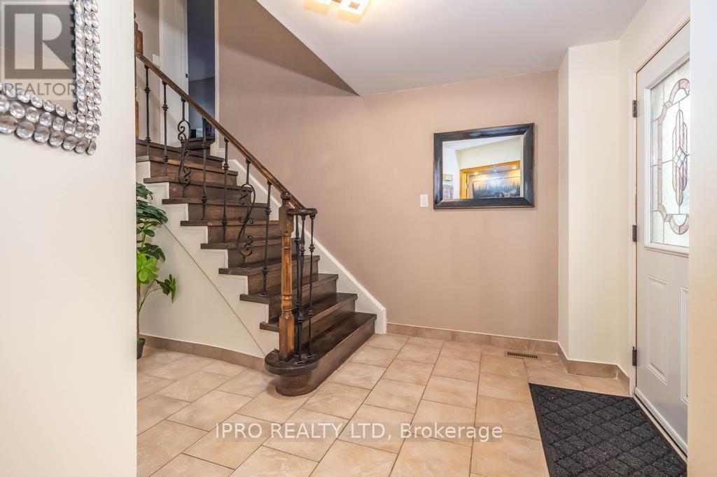 26 - 2155 Duncaster Drive, Burlington, Ontario  L7P 4R3 - Photo 6 - W12134596