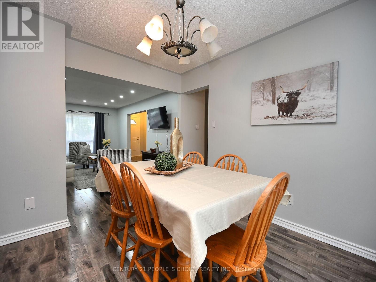 58 Crawford Drive, Brampton, Ontario  L6V 2C7 - Photo 17 - W12132096