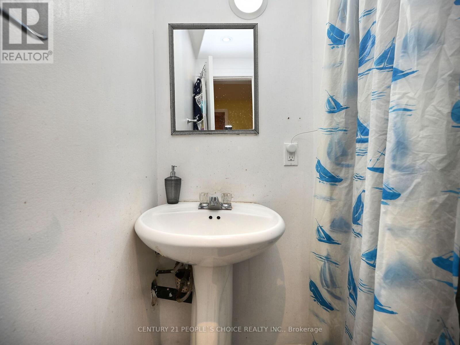58 Crawford Drive, Brampton, Ontario  L6V 2C7 - Photo 40 - W12132096