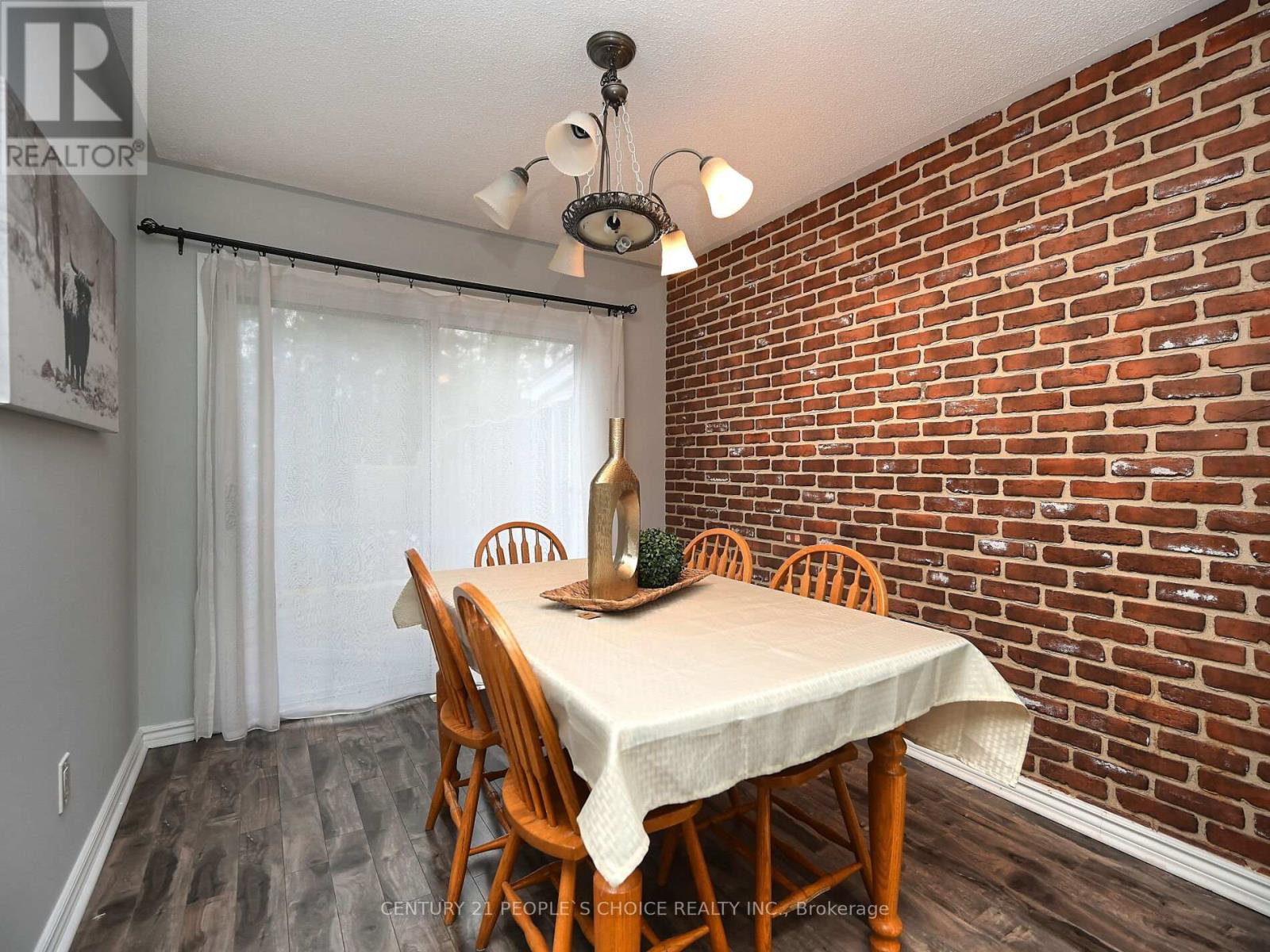 58 Crawford Drive, Brampton, Ontario  L6V 2C7 - Photo 15 - W12132096