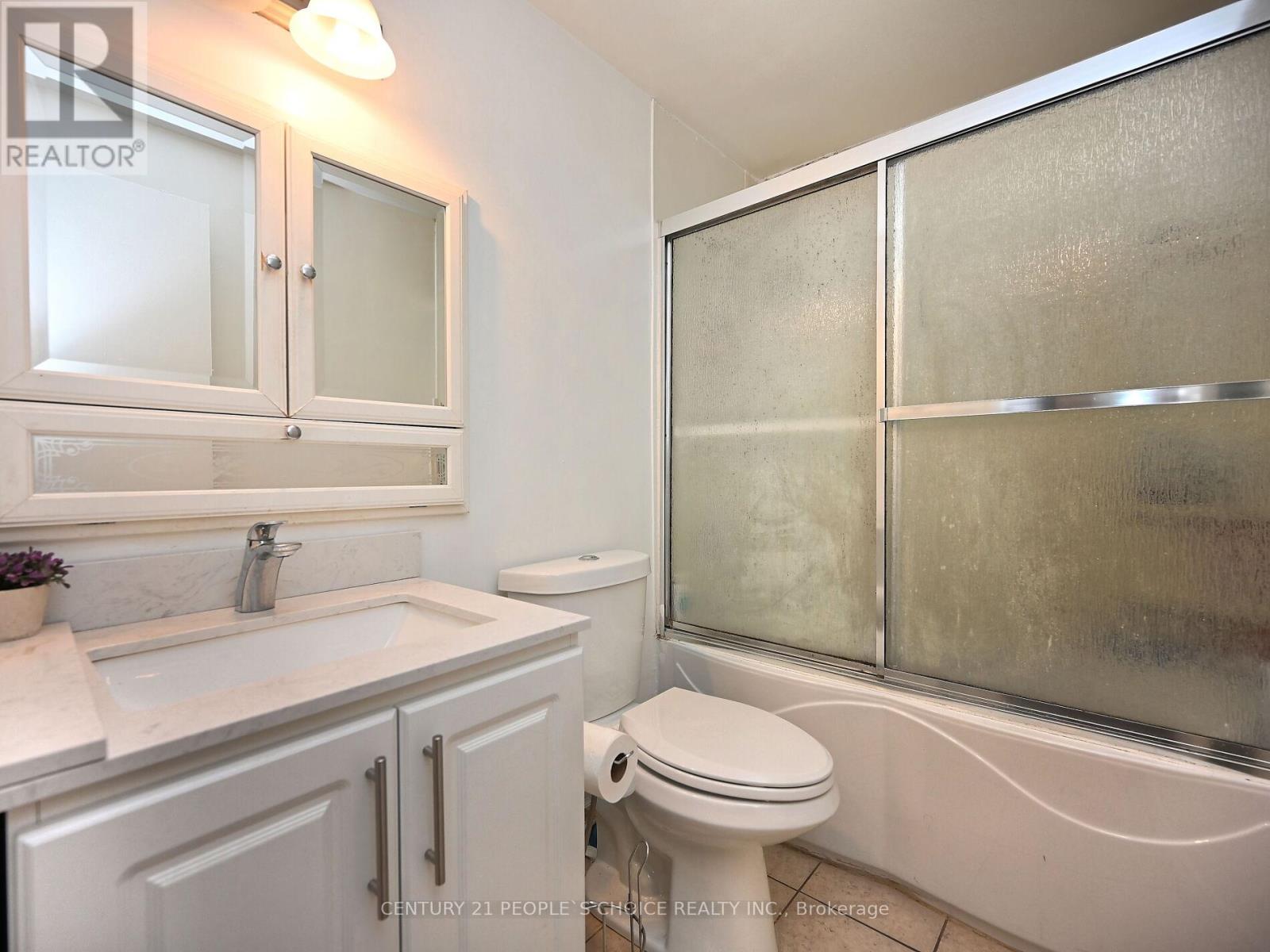 58 Crawford Drive, Brampton, Ontario  L6V 2C7 - Photo 27 - W12132096