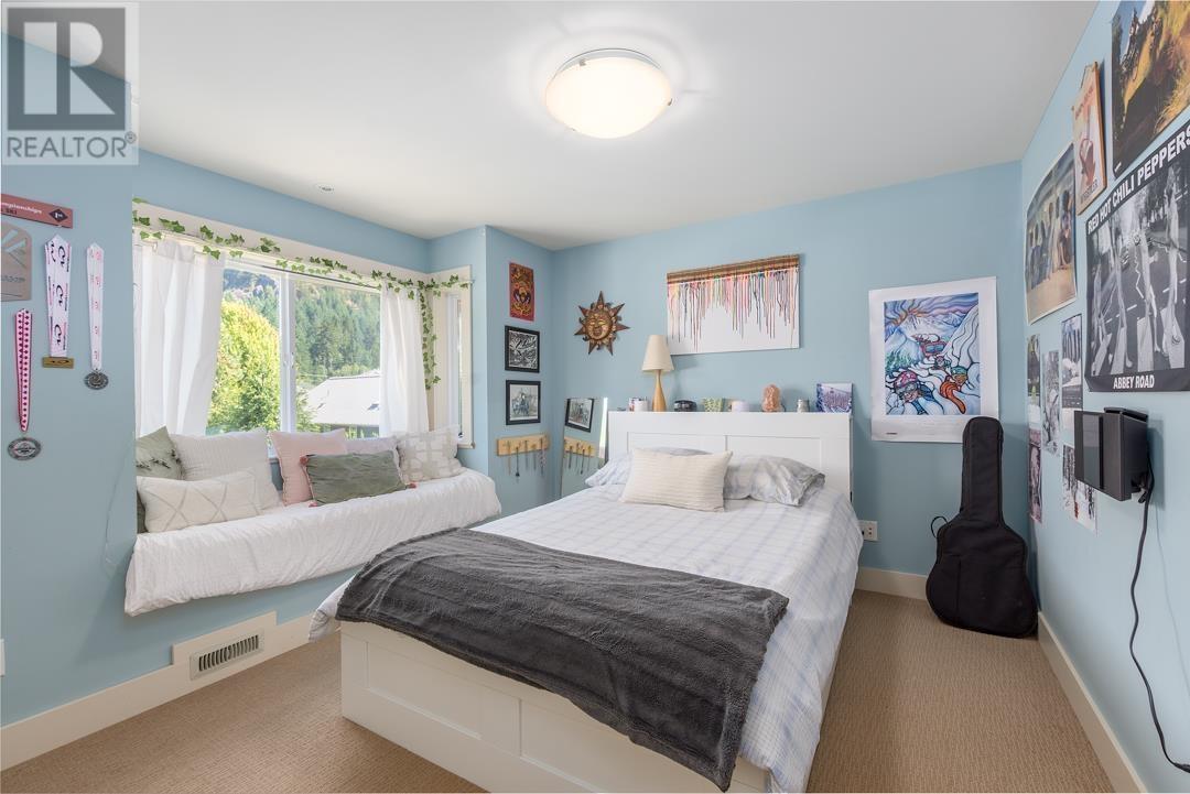 1002 Balsam Place, Squamish, British Columbia  V8B 0W1 - Photo 19 - R3000278
