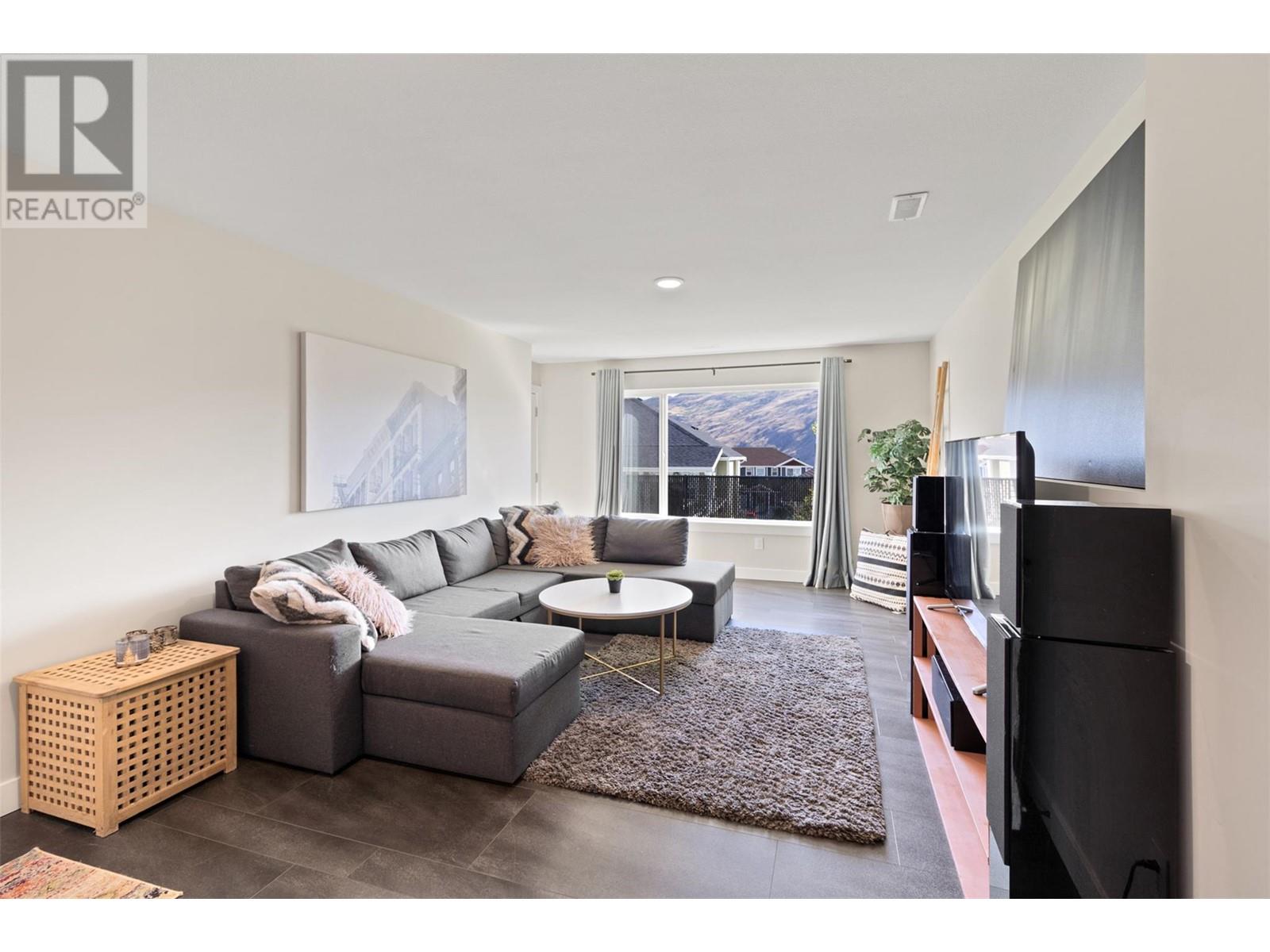 2045 Stagecoach Drive Unit# 106, Kamloops, British Columbia  V2B 0H8 - Photo 27 - 10347025