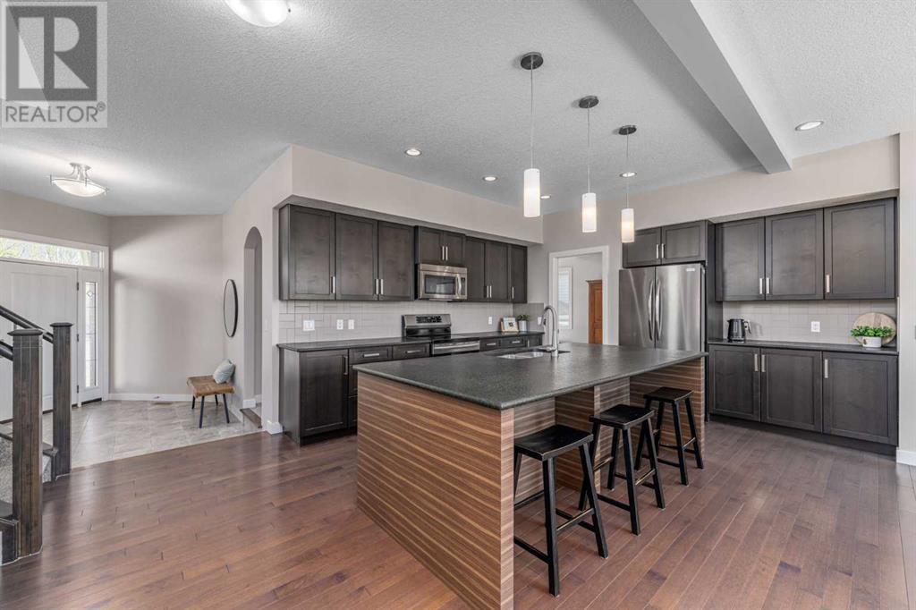 139 Crystal Green Drive, Okotoks, Alberta  T1S 0C8 - Photo 5 - A2219276