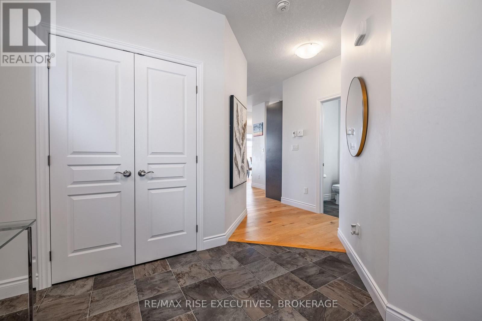 Property at 260 HOLDEN STREET image 2