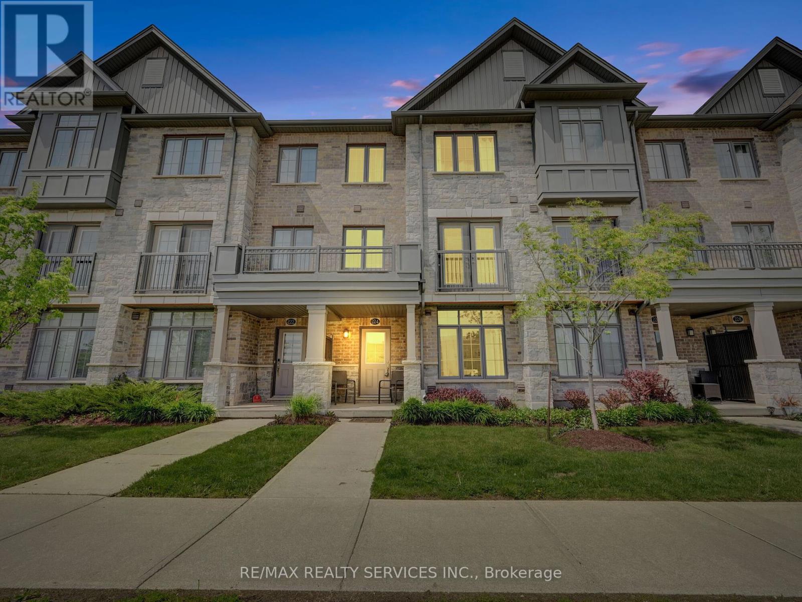 Property at 8 - 224 THOMAS SLEE DRIVE image 1