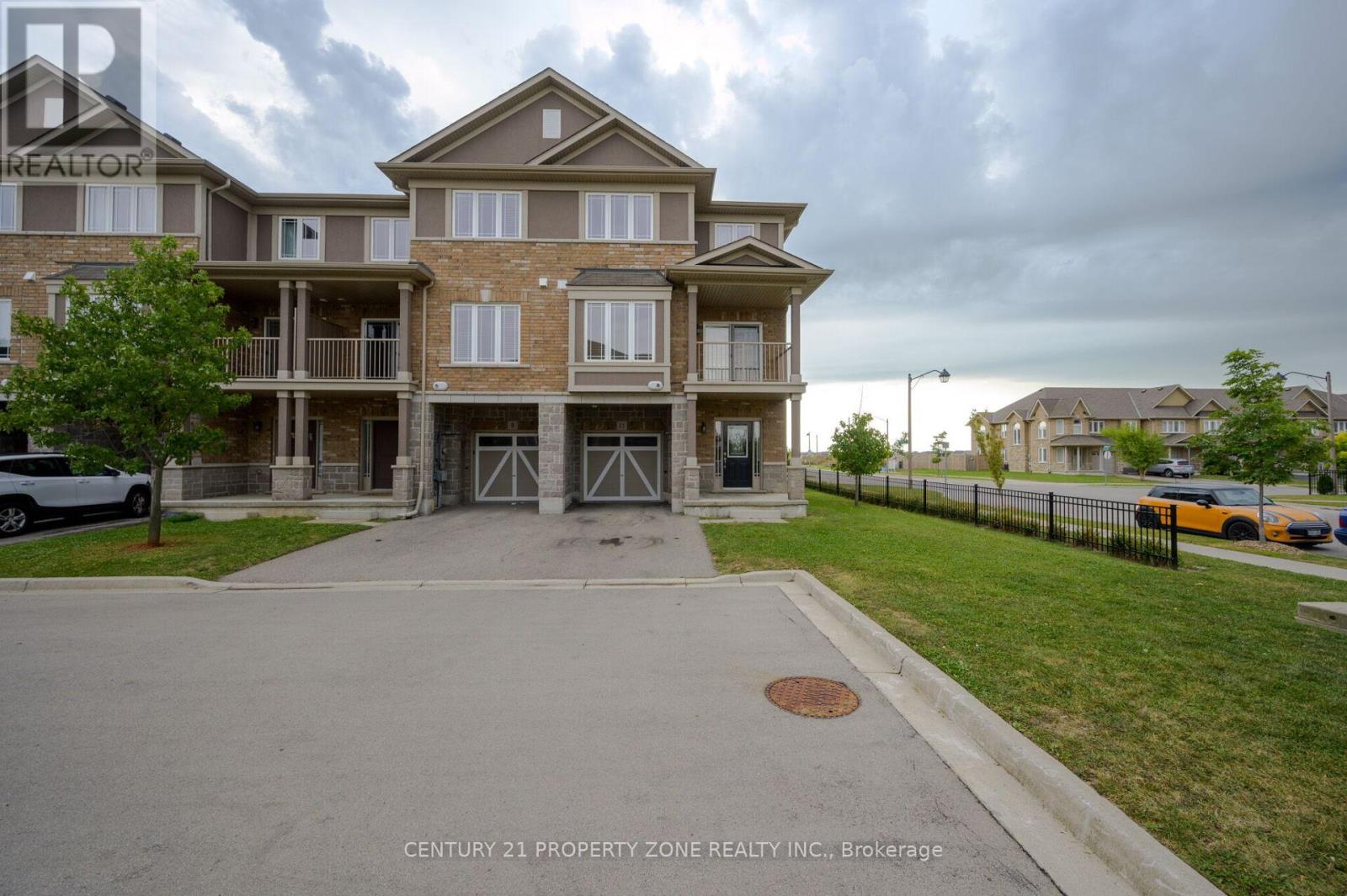 11 Ladybell Lane, Hamilton, Ontario  L0R 1P0 - Photo 1 - X12134505