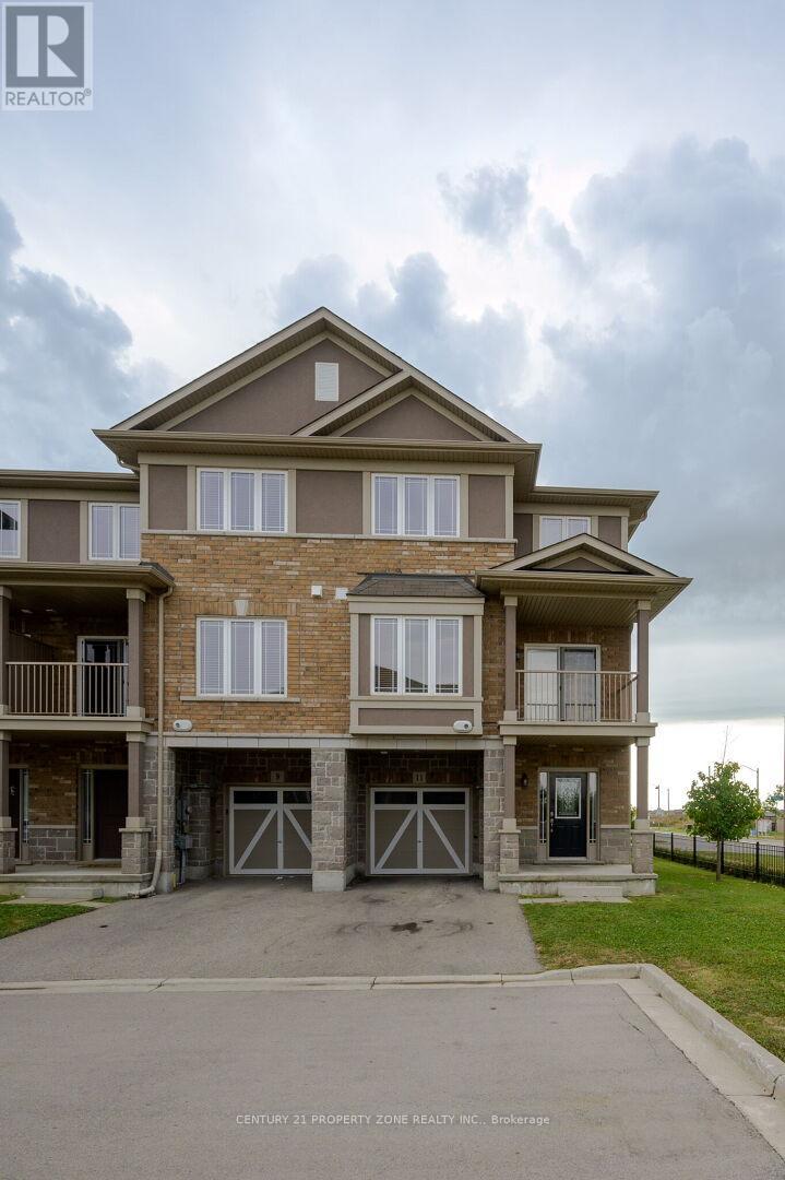 11 Ladybell Lane, Hamilton, Ontario  L0R 1P0 - Photo 2 - X12134505