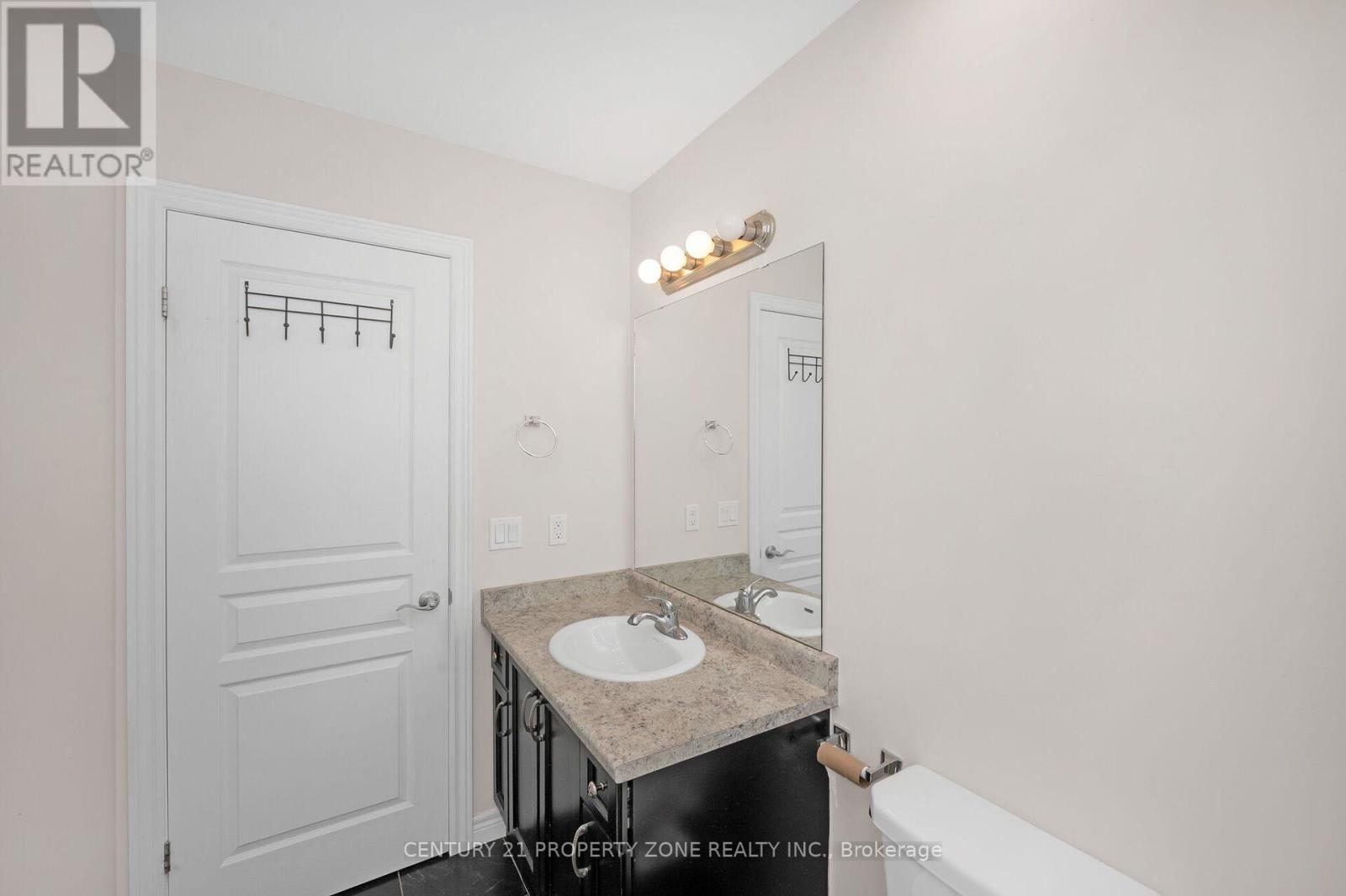 11 Ladybell Lane, Hamilton, Ontario  L0R 1P0 - Photo 27 - X12134505