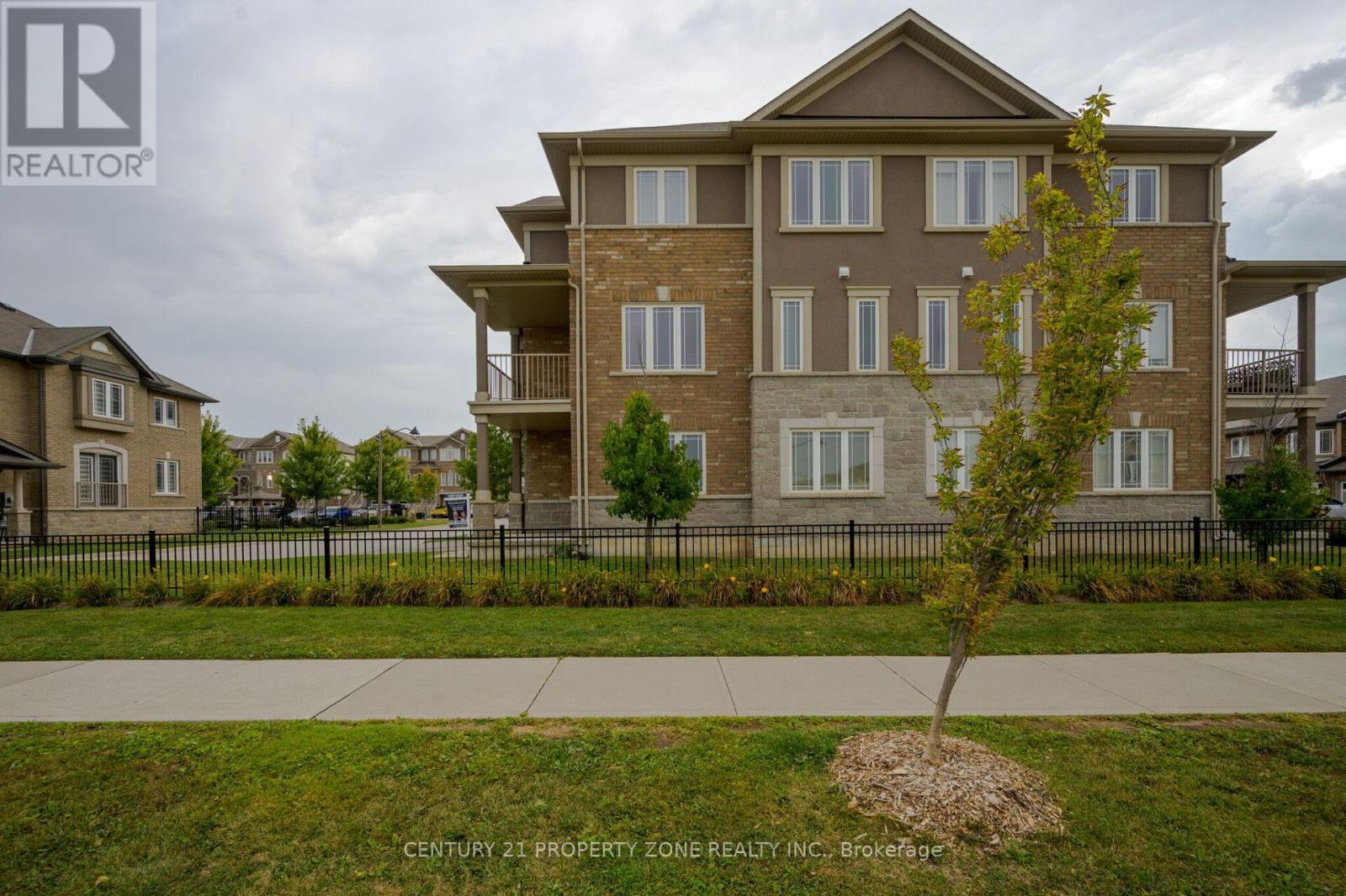 11 Ladybell Lane, Hamilton, Ontario  L0R 1P0 - Photo 28 - X12134505