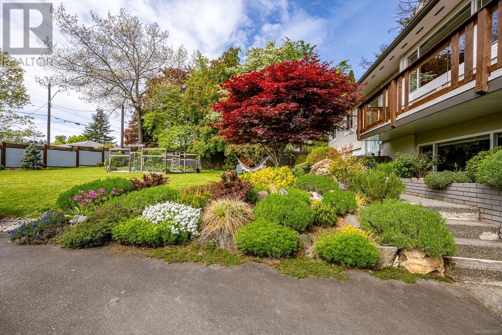 170 Carthew St, Comox, British Columbia  V9M 1T3 - Photo 9 - 997987