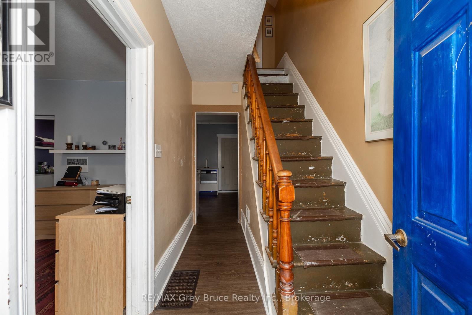 1085 3rd Avenue E, Owen Sound, Ontario  N4K 2L1 - Photo 11 - X12043039
