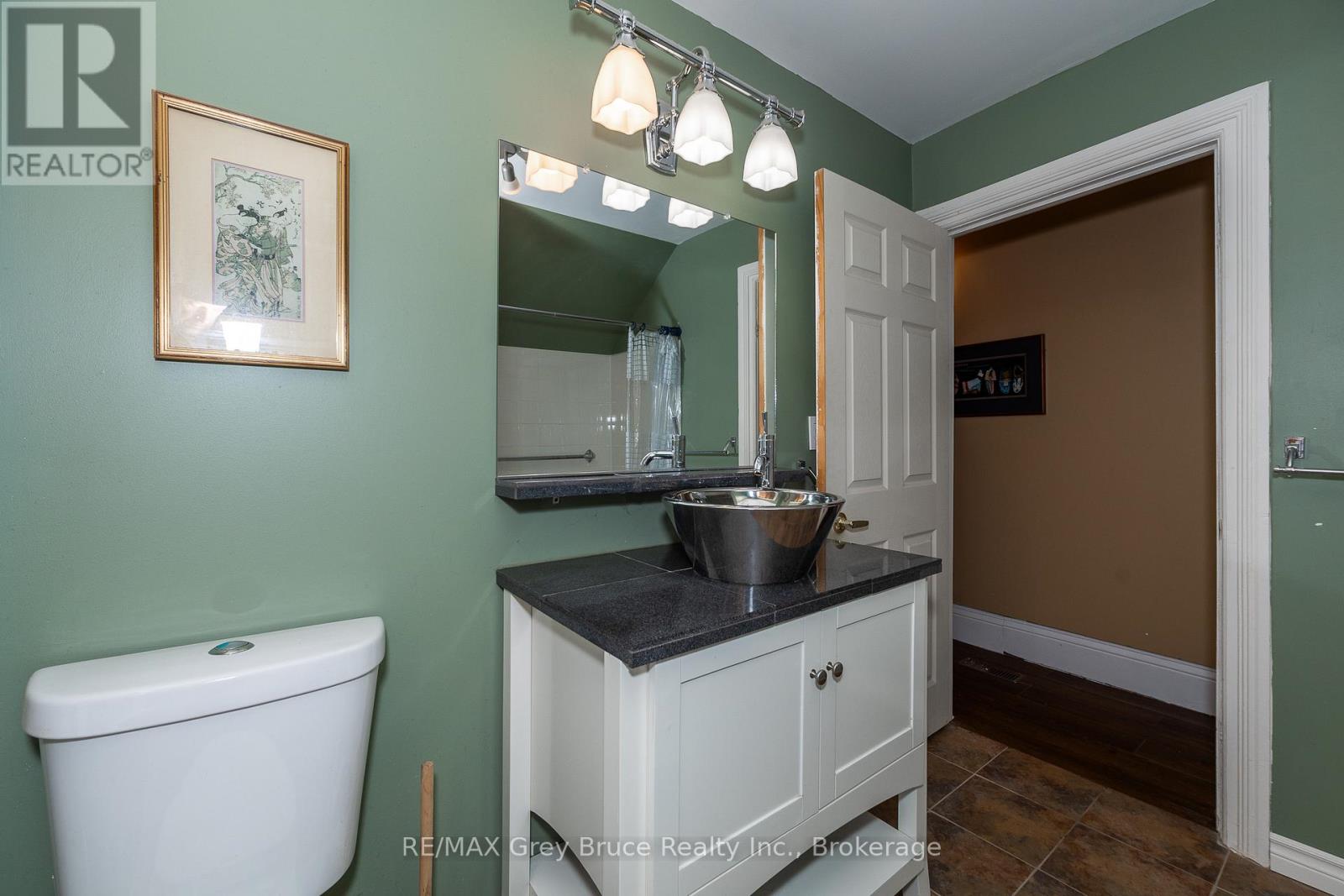 1085 3rd Avenue E, Owen Sound, Ontario  N4K 2L1 - Photo 30 - X12043039