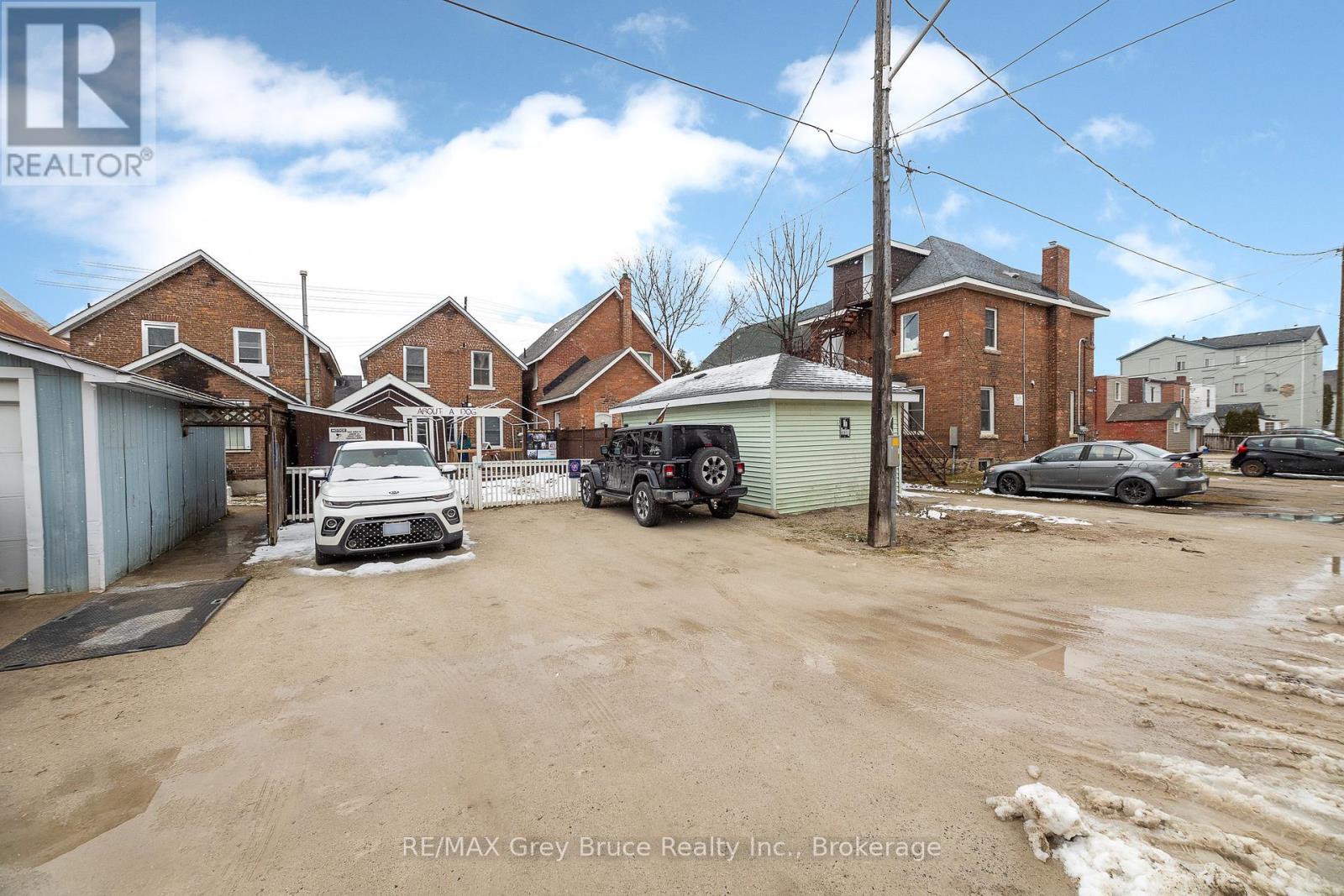 1085 3rd Avenue E, Owen Sound, Ontario  N4K 2L1 - Photo 43 - X12043039