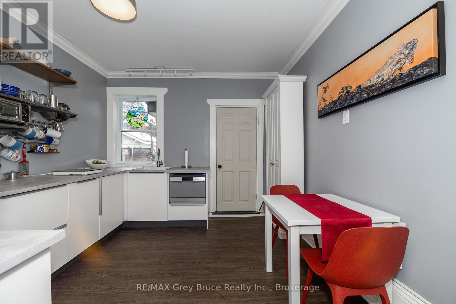 1085 3rd Avenue E, Owen Sound, Ontario  N4K 2L1 - Photo 6 - X12043039