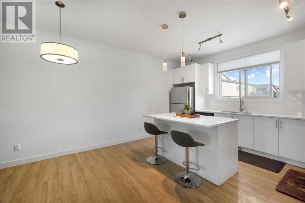39 Sage Bluff Gate, Calgary, Alberta  T3R 1T5 - Photo 5 - A2218801