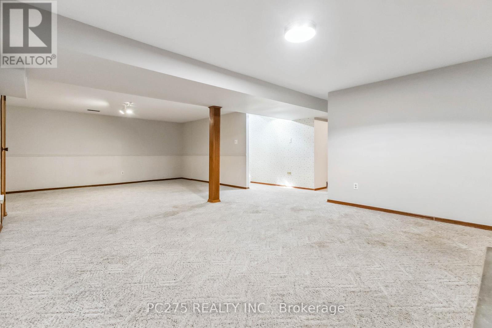 107 Inverary Crescent, London North, Ontario  N6G 3L7 - Photo 39 - X12134764