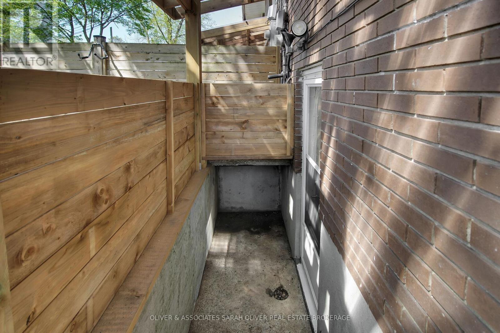 1243 Sorrel Street, London East, Ontario  N5Z 2N6 - Photo 25 - X12134814