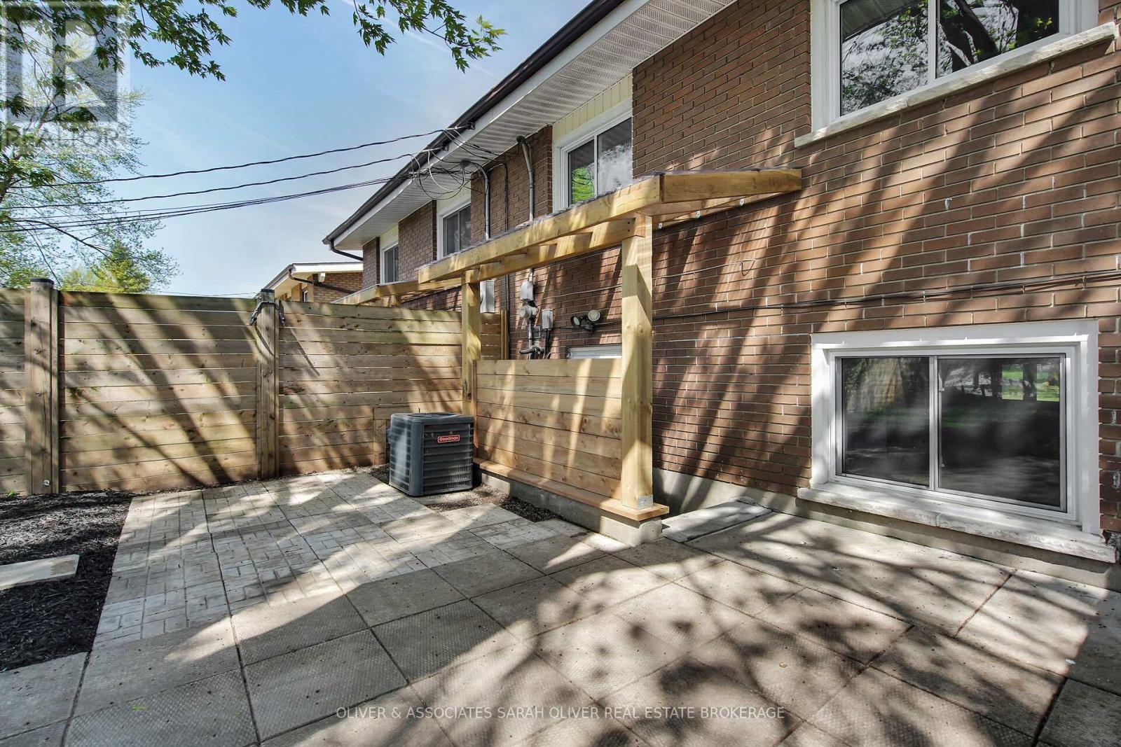 1243 Sorrel Street, London East, Ontario  N5Z 2N6 - Photo 27 - X12134814