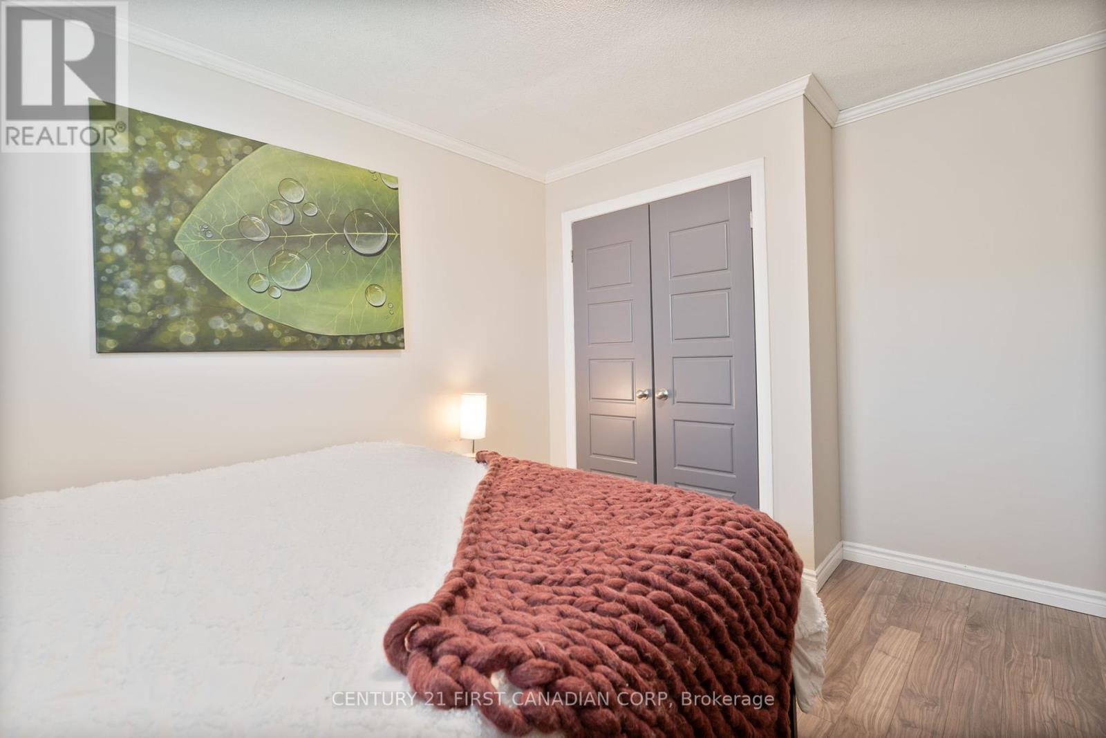 104 First Avenue, St. Thomas, Ontario  N5R 4N7 - Photo 15 - X12134855