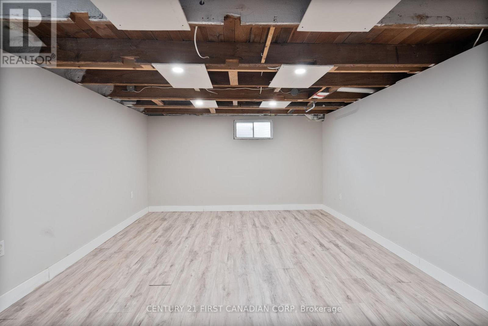 104 First Avenue, St. Thomas, Ontario  N5R 4N7 - Photo 19 - X12134855