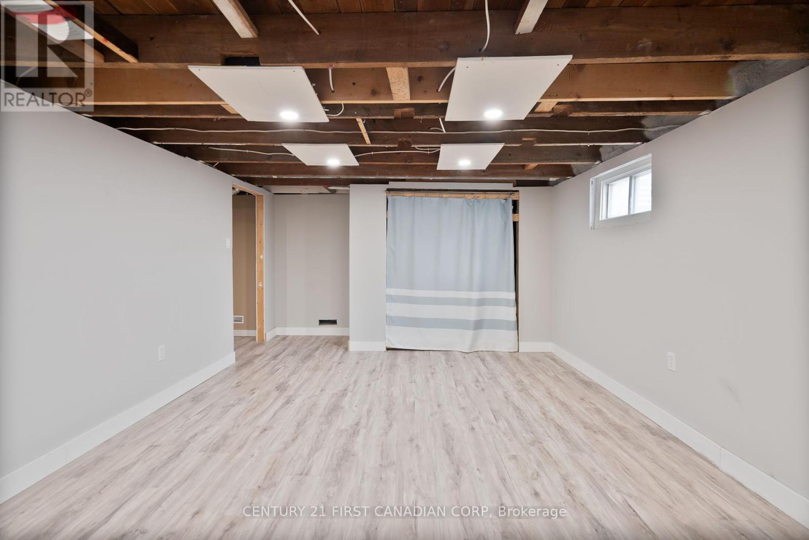 104 First Avenue, St. Thomas, Ontario  N5R 4N7 - Photo 20 - X12134855