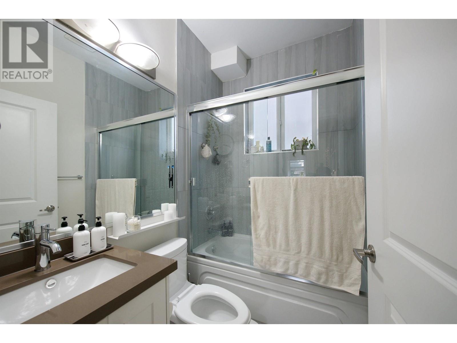 213 E 64 Avenue, Vancouver, British Columbia  V5X 2M5 - Photo 29 - R2999986